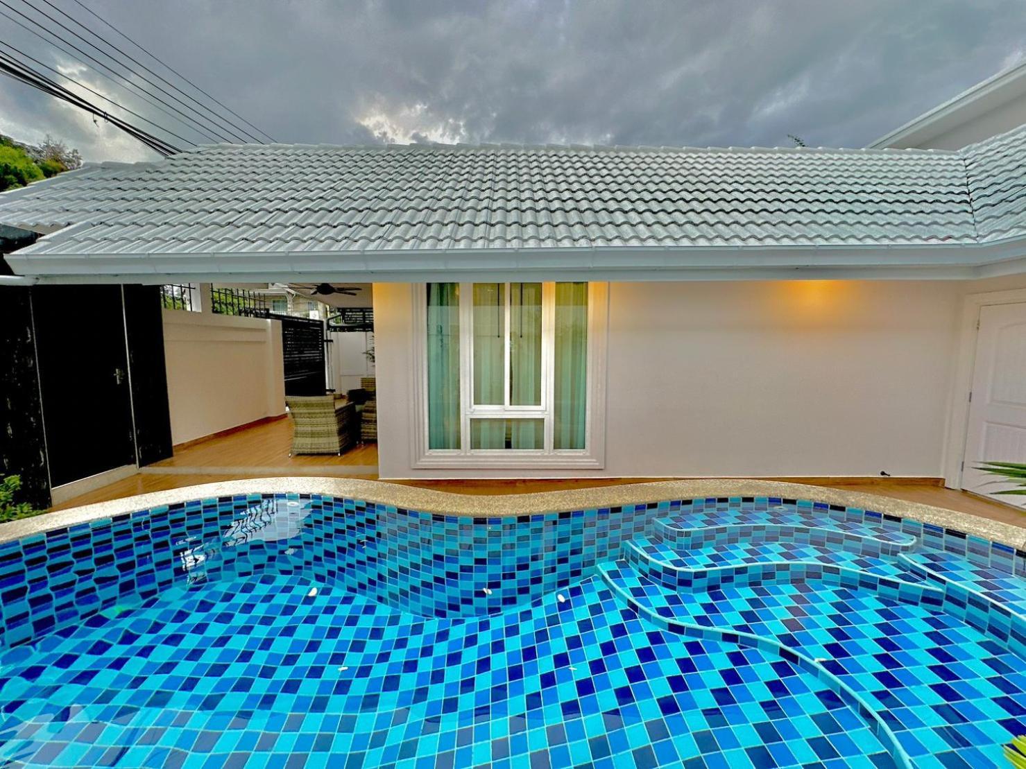 Tagvilla Suksabai In - 04 Bedroom Villa Pattaya